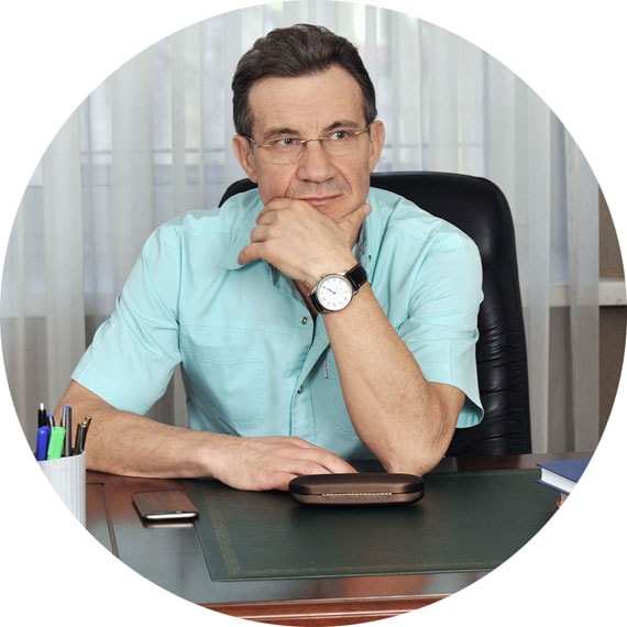 Анатолій Максимчук, лікар-психотерапевт